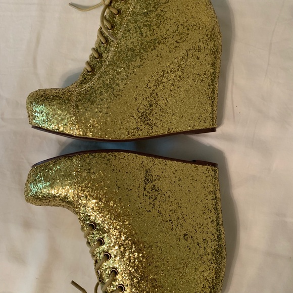 Sz. 8.5 Jeffrey Campbell “99 Tie” Gold Glitter Wedge Bootie - Picture 7 of 11
